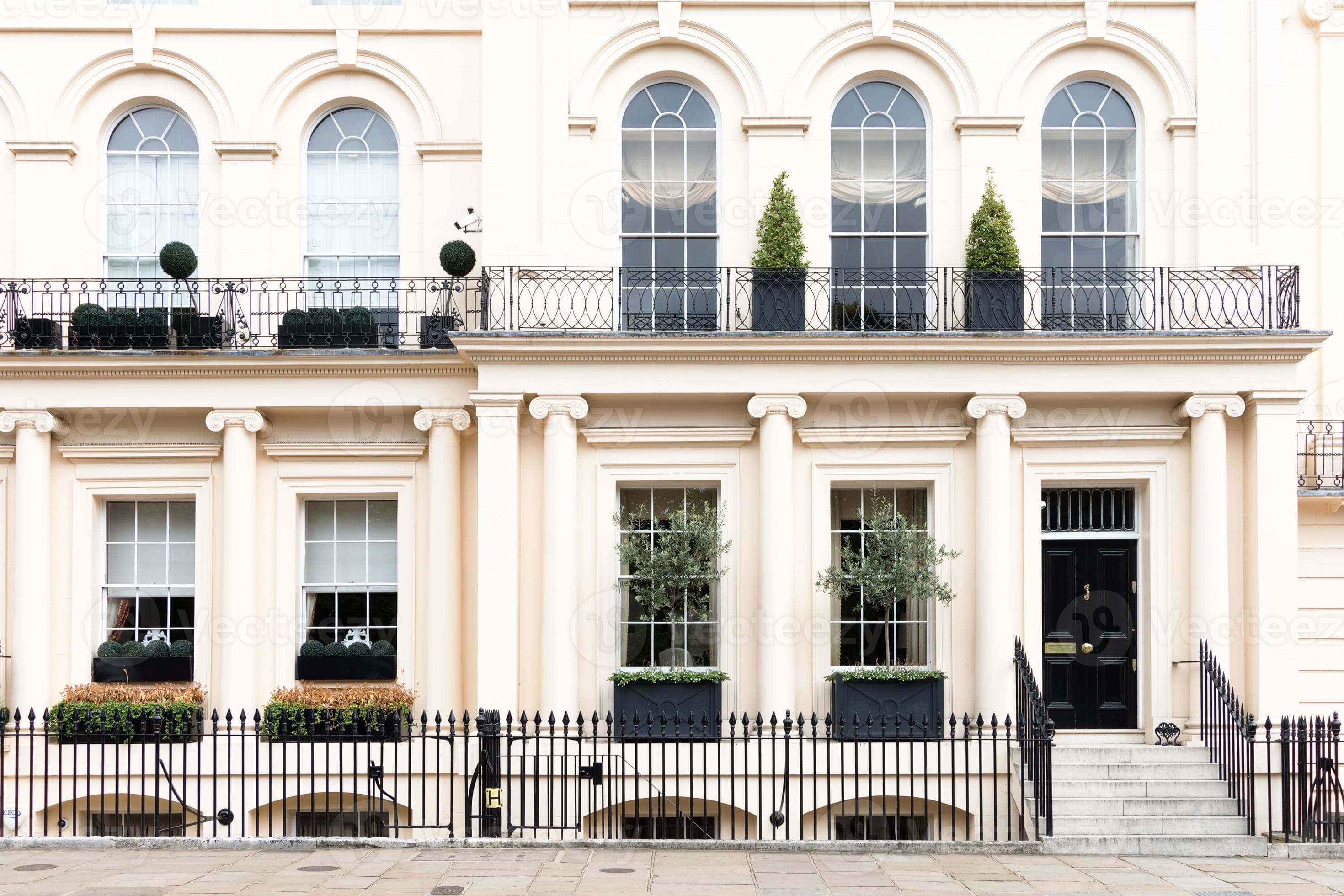 Apartment house in London